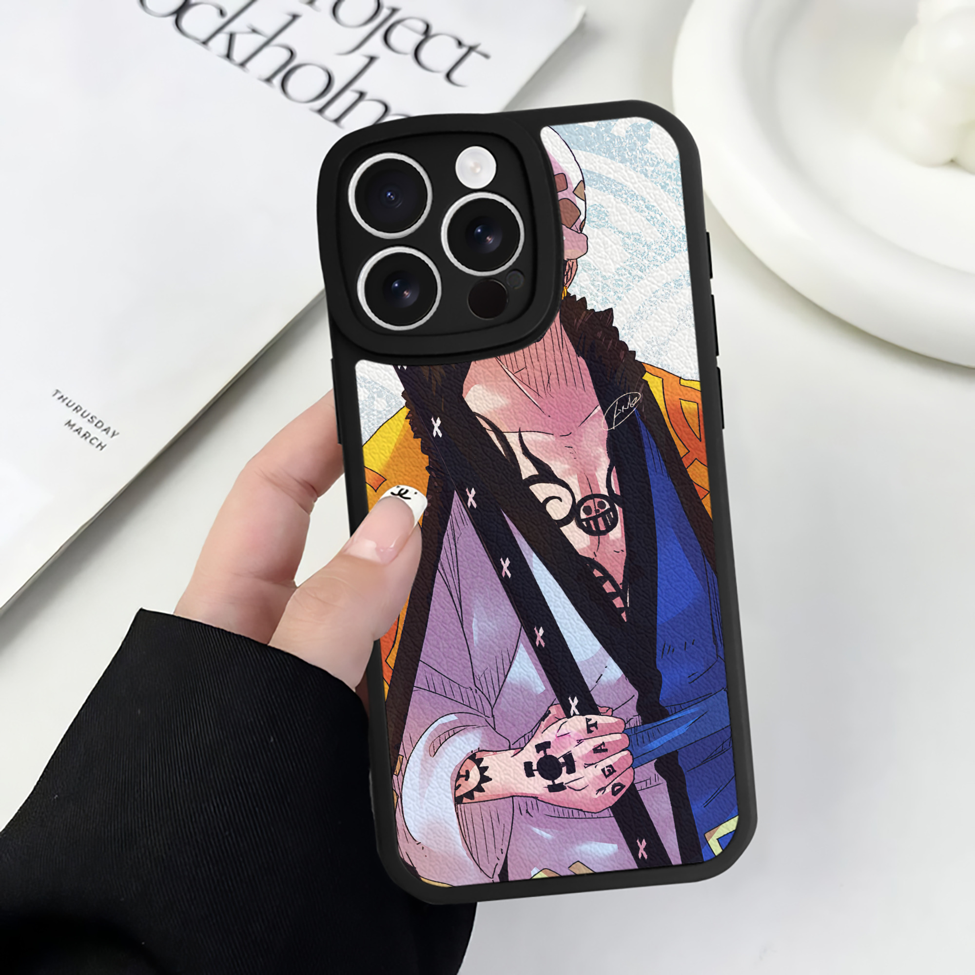 （画像用） ワンピース ONE PIECE 【iPhone 16シリーズ対応】シリコンスマホケース（レザー調） 材質：シリコン